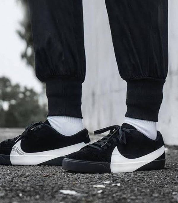Nikee Blazer City Low BLACK WHITE