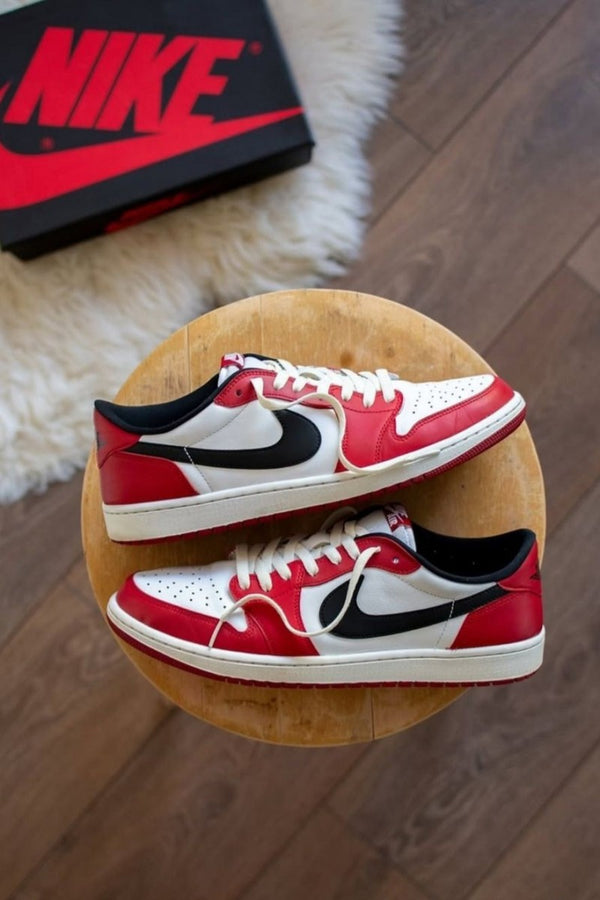 Nike Air Jordan 1 Low CHICAGO 2025 (SEMI UA)