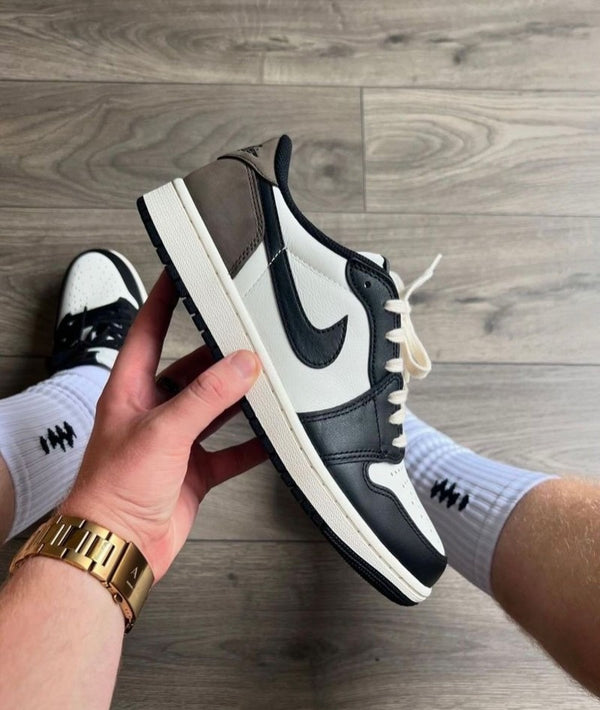 Nike Air Jordan 1 Low DARK MOCHA (SEMI UA)