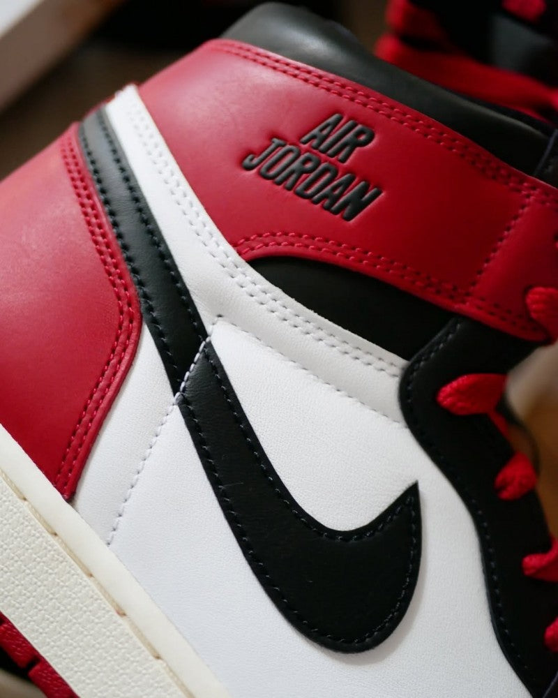 Nike Air Jordan 1 High BLACK TOE REIMAGINED (SEMI UA)