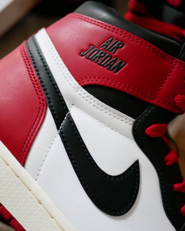 Nike Air Jordan 1 High BLACK TOE REIMAGINED (SEMI UA)