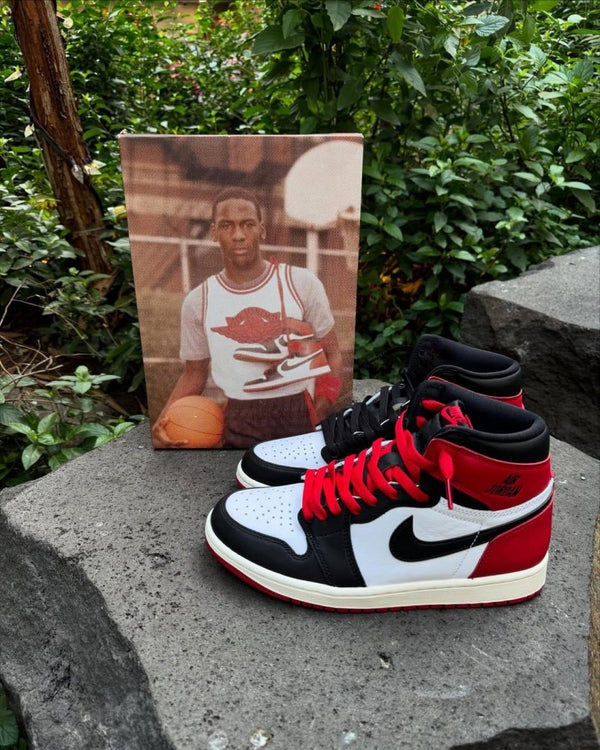 Nike Air Jordan 1 High BLACK TOE REIMAGINED (SEMI UA)