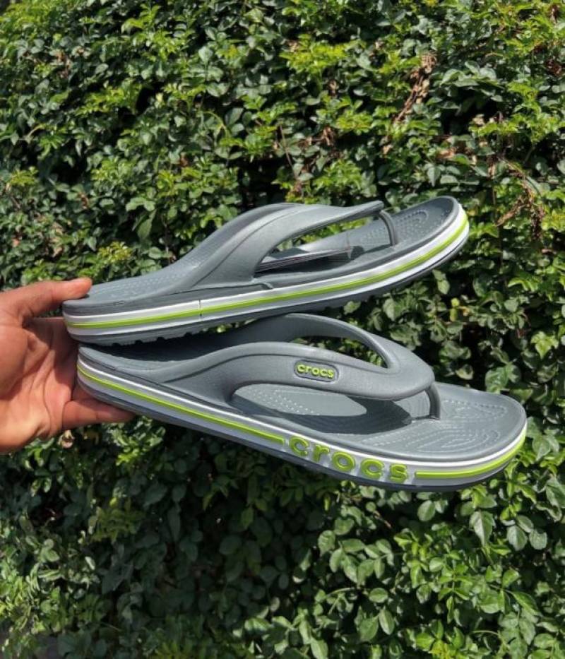 Crocs-Baya-Band-Slide-Grey