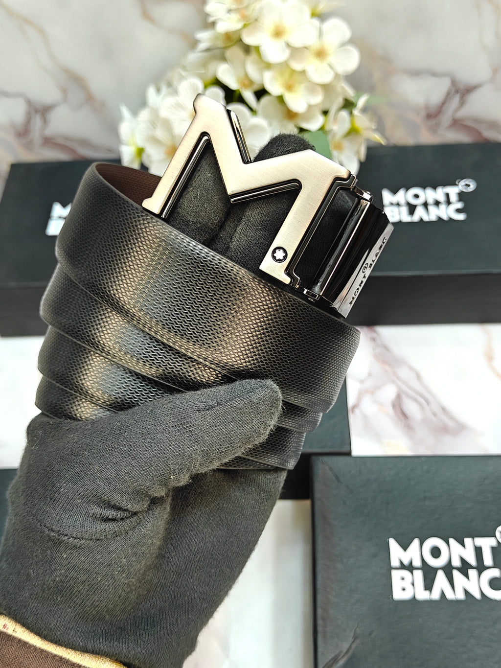 MONT BLANC PREMIUM QUALITY REVERSEABLE BELT WITH OG BOX MB-709
