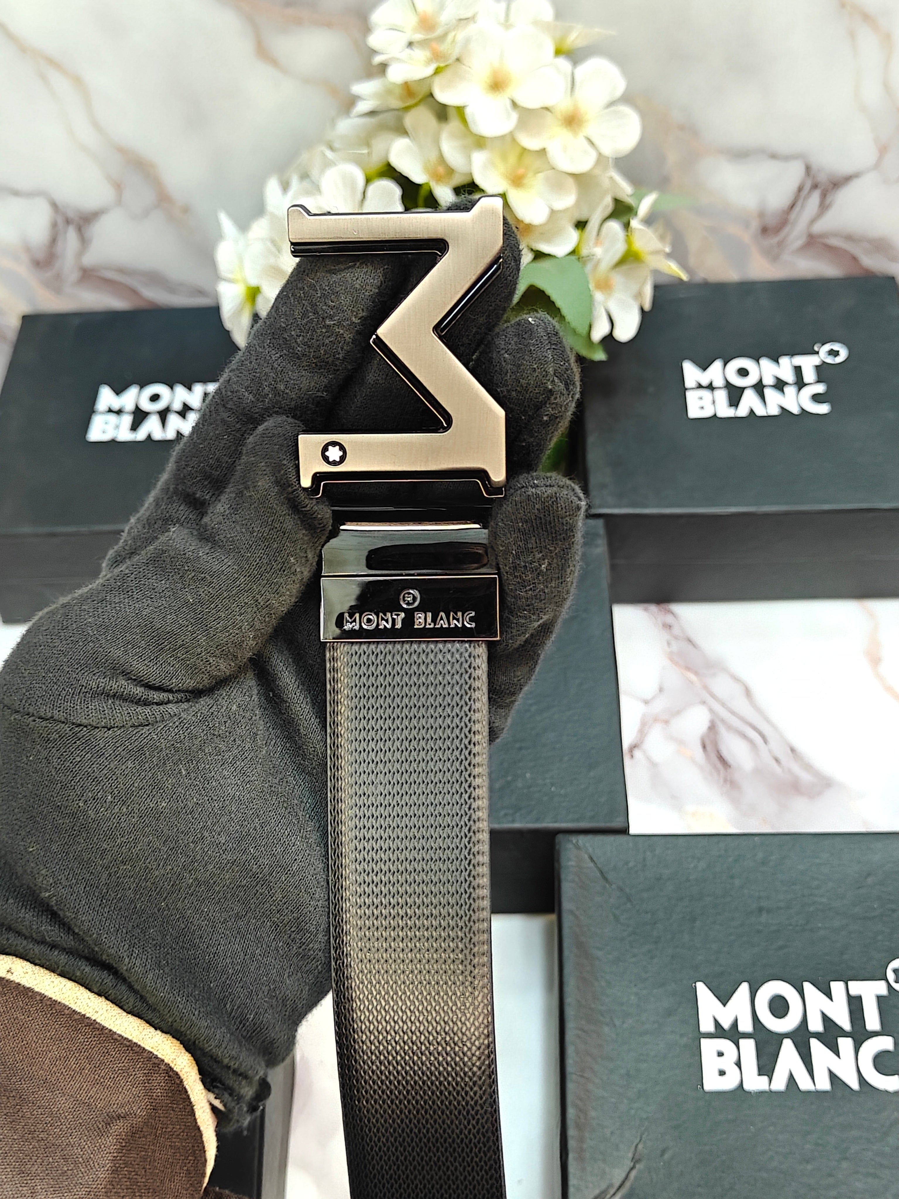 MONT BLANC PREMIUM QUALITY REVERSEABLE BELT WITH OG BOX MB-709