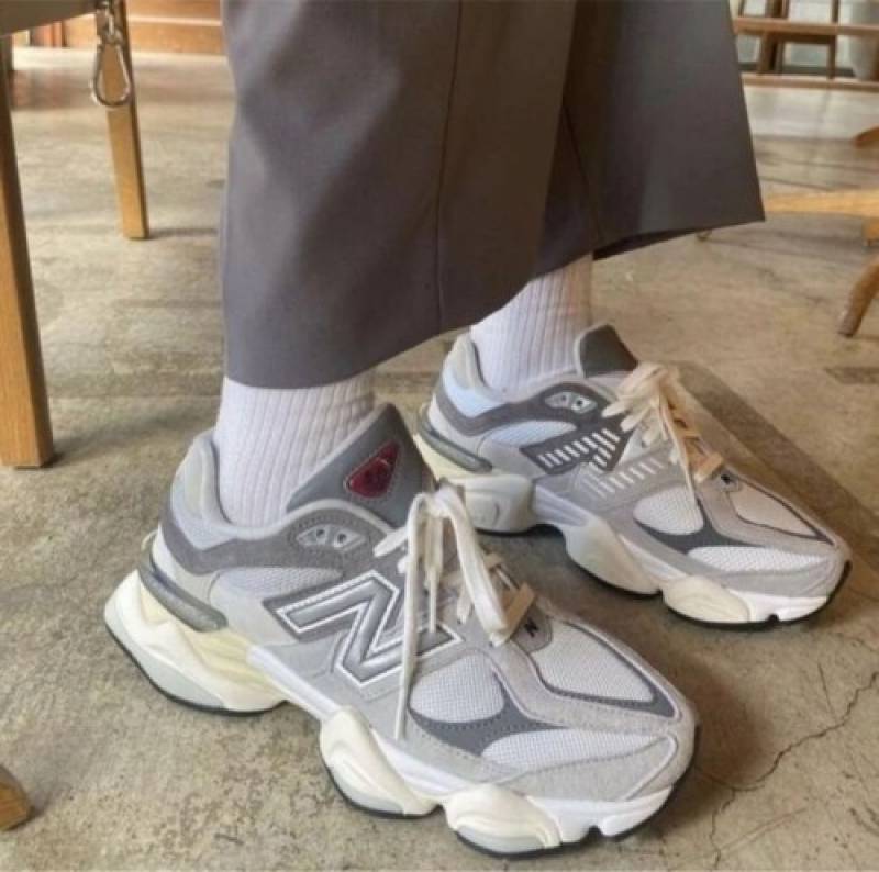 New-Balance-9060-Rain-Cloud