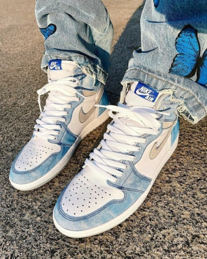 Nike Air Jordan Retro 1 High HYPER ROYAL PREMIUM With OG BOX (SEMI UA)