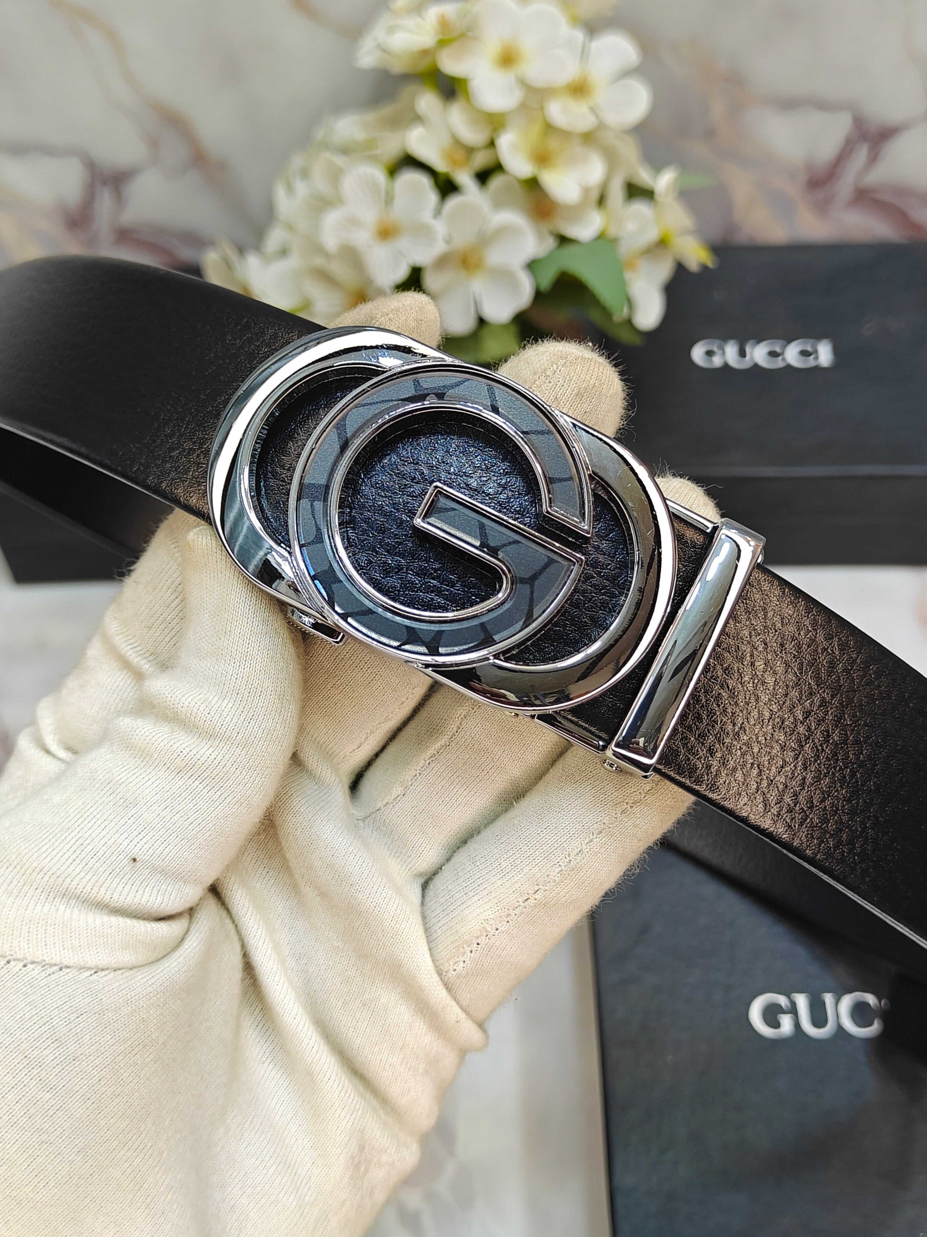 GU...cCi PREMIUM QUALITY AUTOLOCK BELT WITH OG BOX GG-218