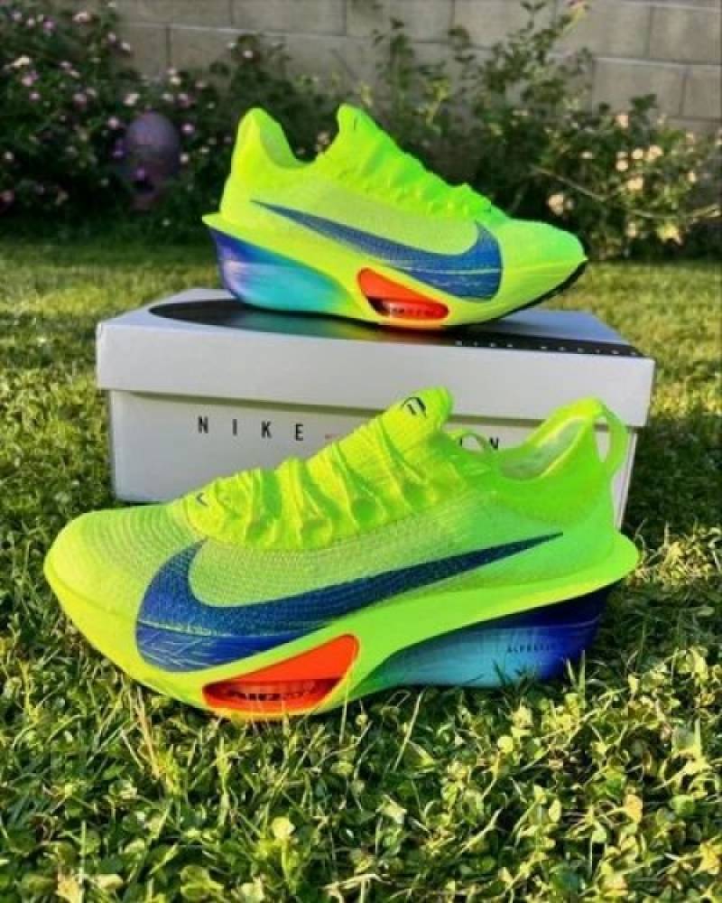 Alphafly 3 prototype running green shoes FIX