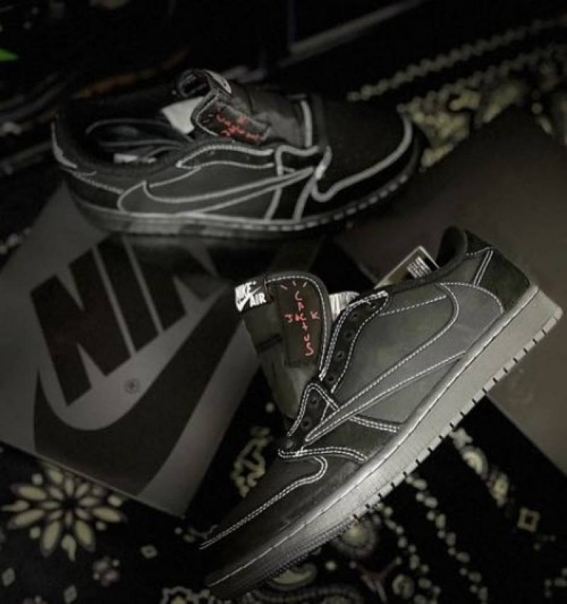 NIKE AIR JORDAN 1 LOW X TRAVIS SCOTT PHANTOM SEMI UA