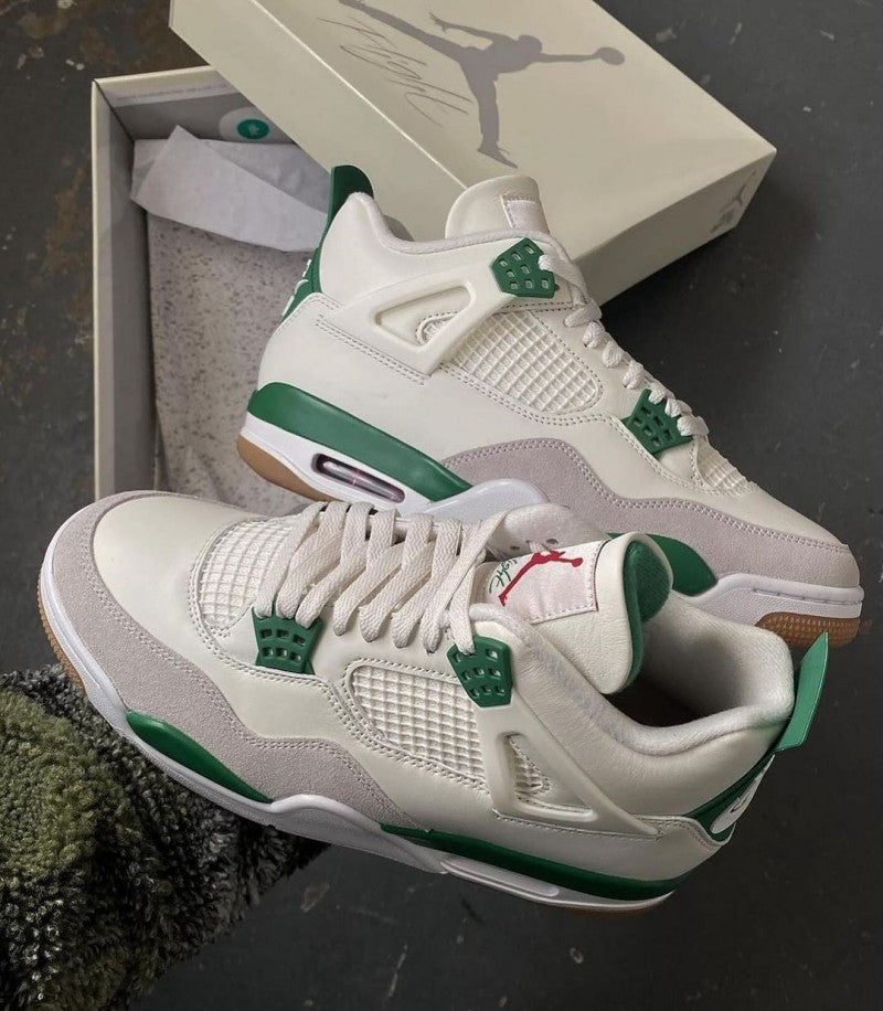 Nike SB X Air Jordan 4 PINE GREEN (SEMI UA)