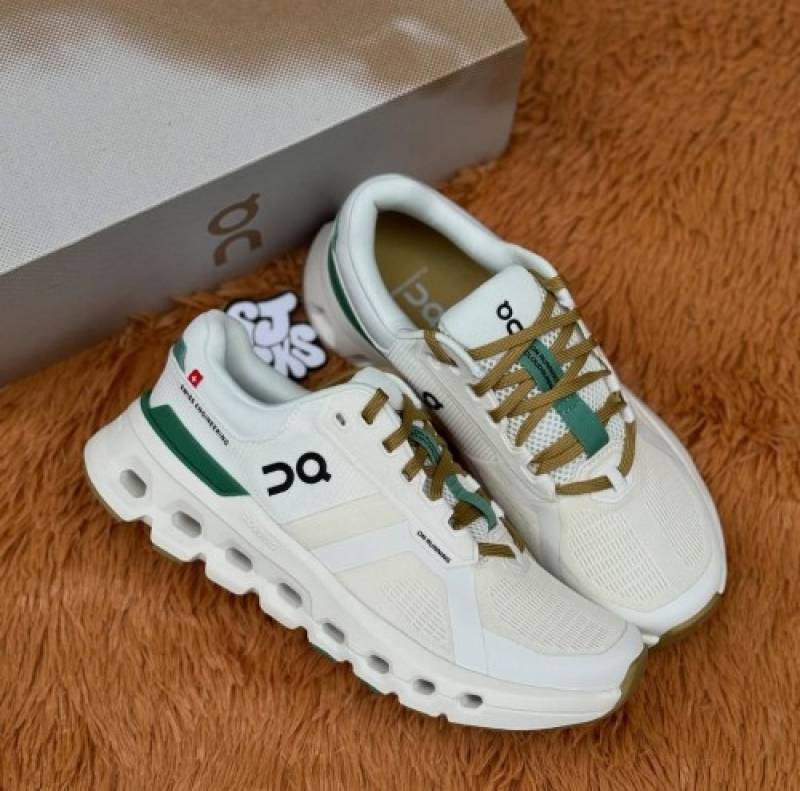 On Cloud Runner 2 Undyed Green