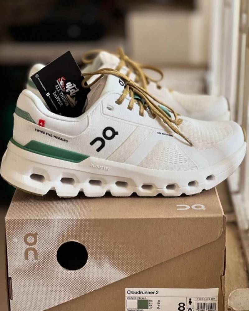 On Cloud Runner 2 Undyed Green