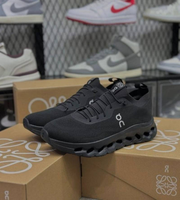 LOEWE X ON Cloudtilt 2.0 Triple Black