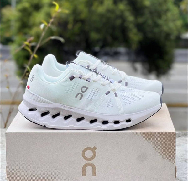 ON RUNNING CLOUD TILT 2 0 WHITE