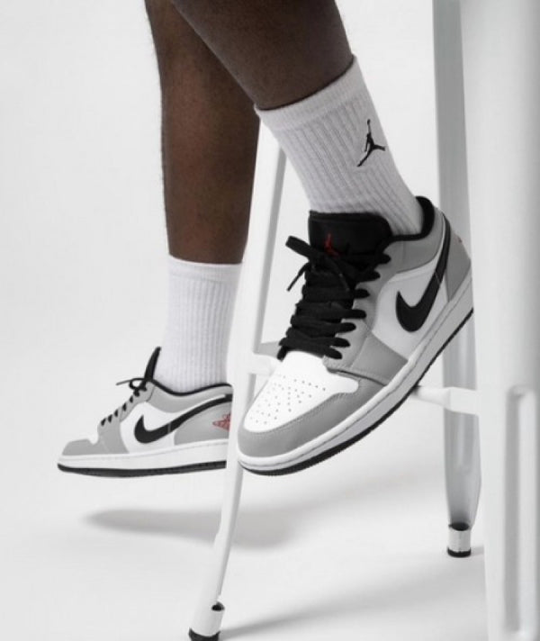 Nike Air Jordan Retro 1 LOW SMOKE