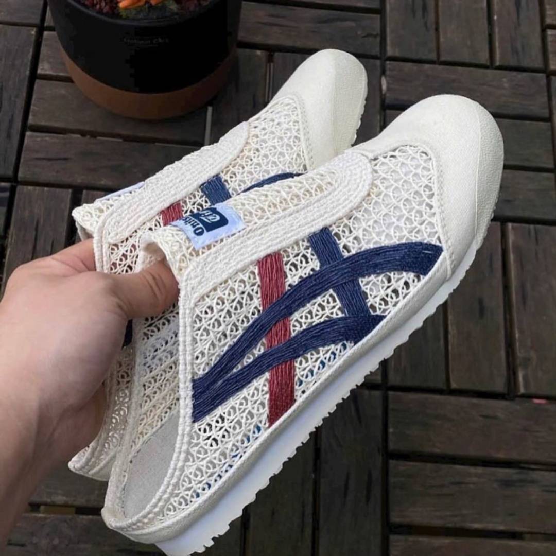 ONITSUKA TIGER MEXICO 66 CREAM MAKO BLUE RED