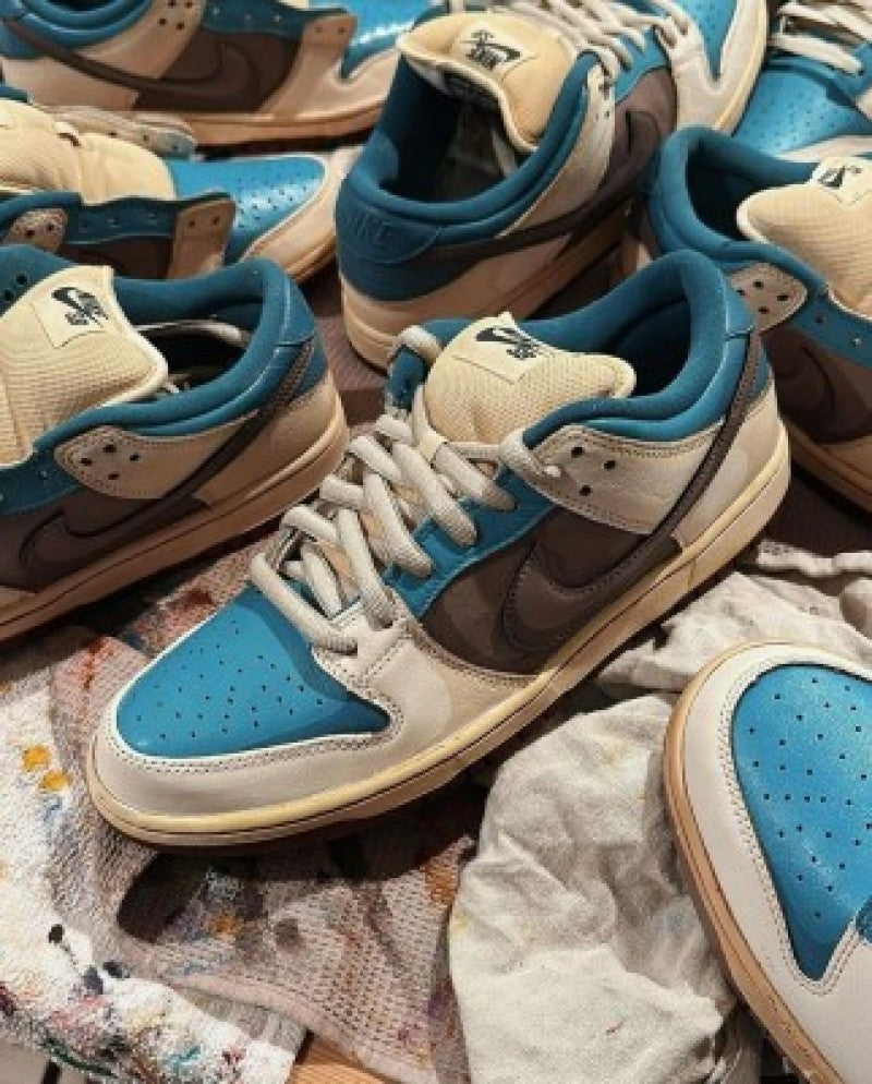 Nike Sb Dunk Low Snorlax