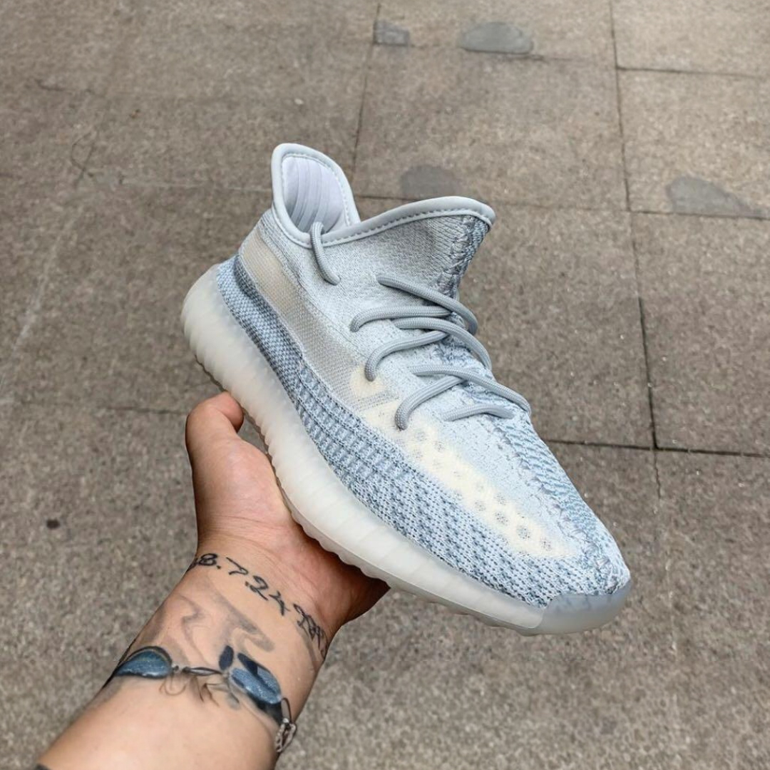 Adidas Yeezy Boost 350 V2 Cloud White Non-Reflective Semi UA With Full Accessories D-1820