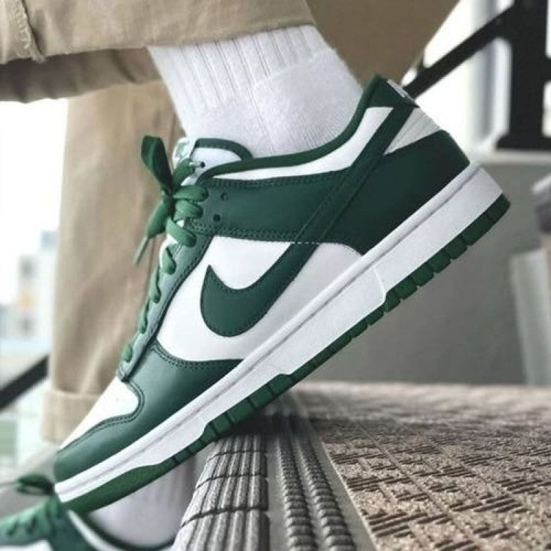 Nike Sb Dunk Low VARSITY GREEN