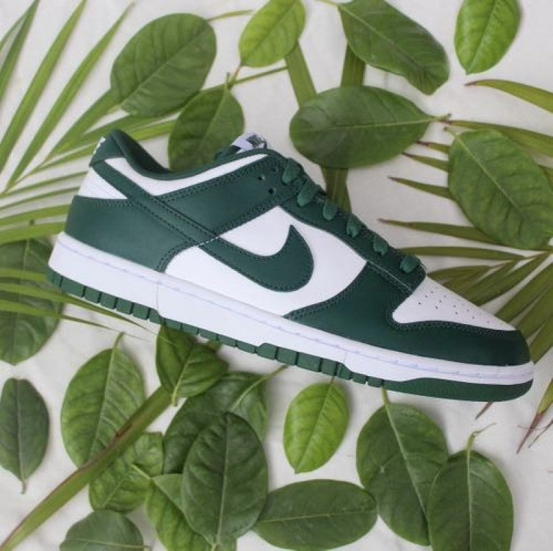 Nike Sb Dunk Low VARSITY GREEN