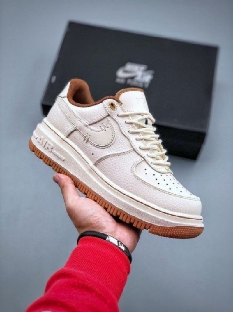Nike Airforce 1 Low LUXE PECAN