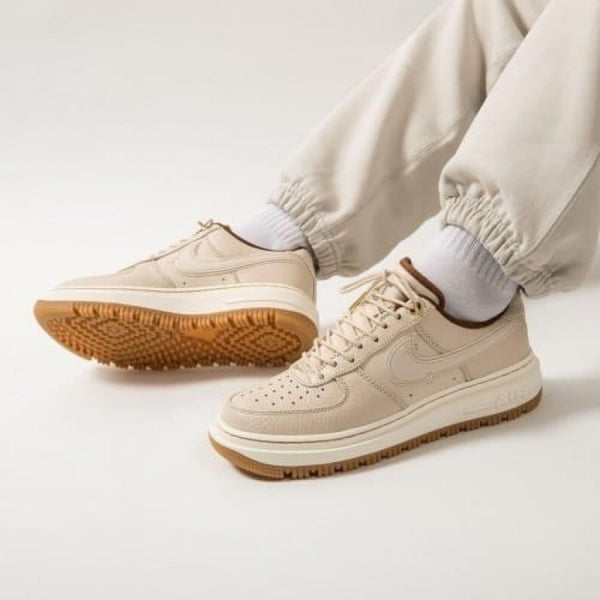 Nike Airforce 1 Low LUXE PECAN