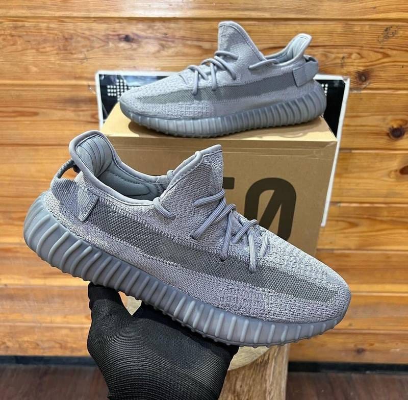 Adidas Yeezy Boost 350 V2 Steel Grey Semi UA With Full Accessories