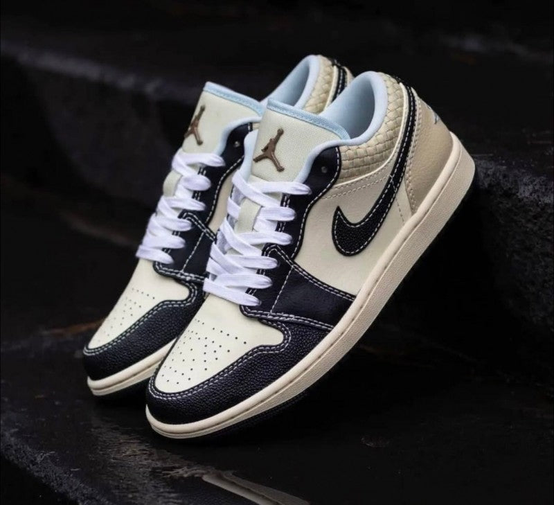 Nike Air Jordan 1 Low SE COCONUT MILK BLACK