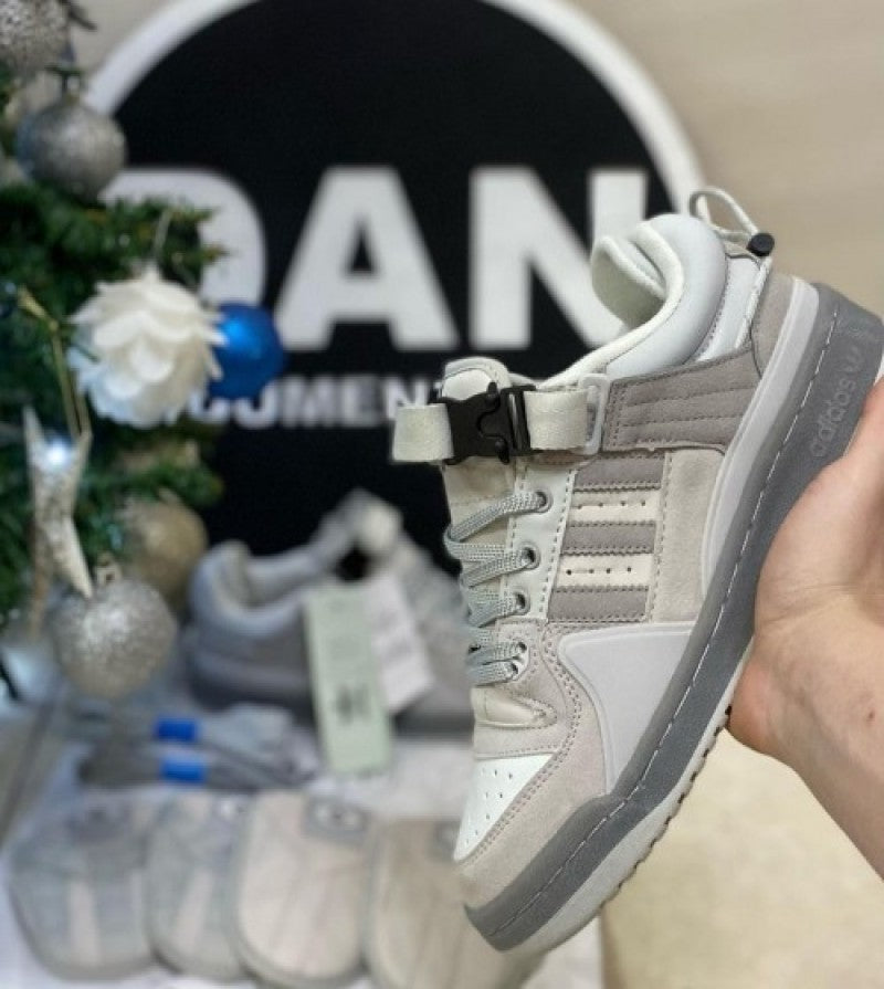 S bad bunny grey