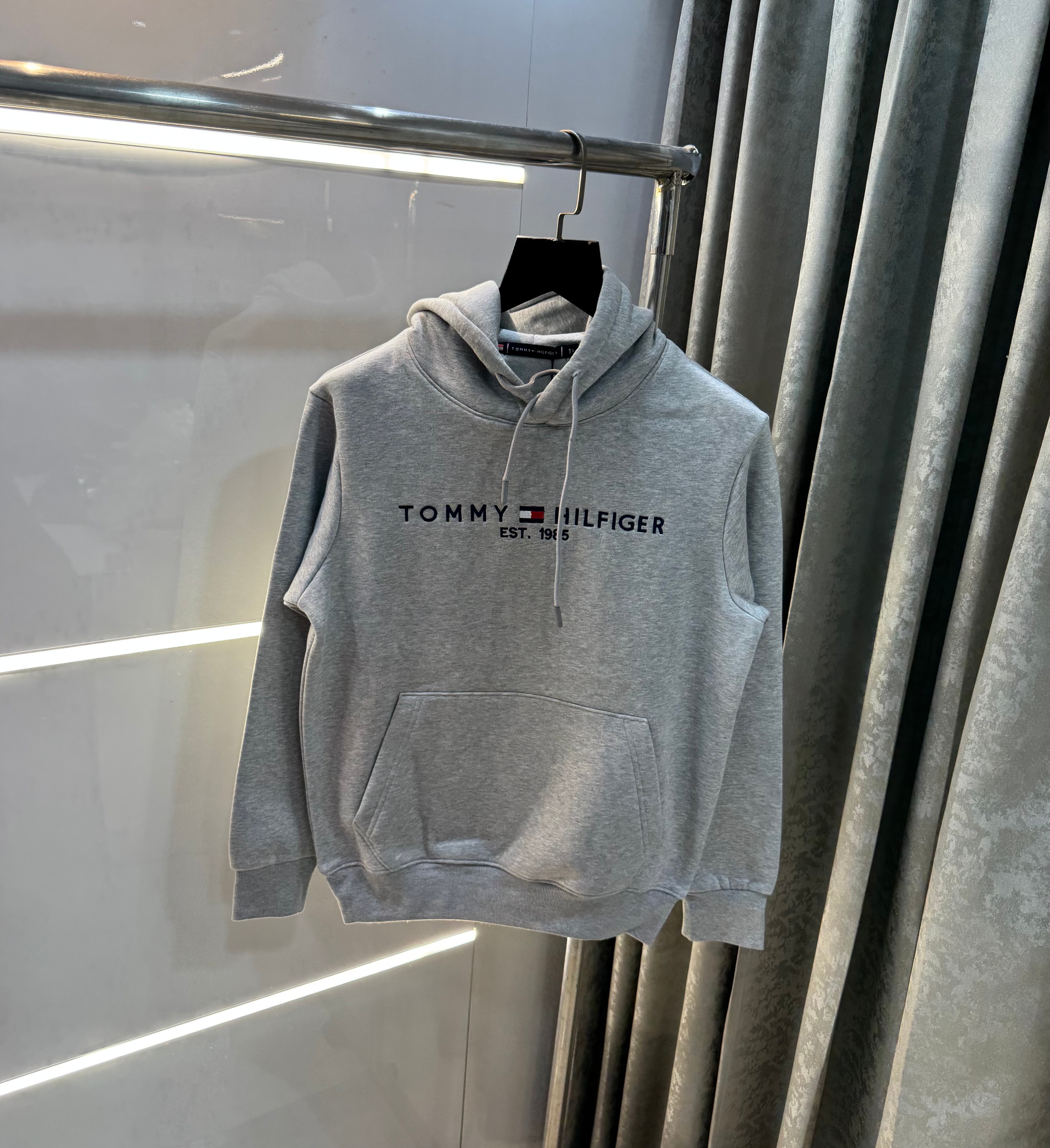 Tomm y Hilfiger Grey Embroidery Logo Imported Hoodie Secondary image