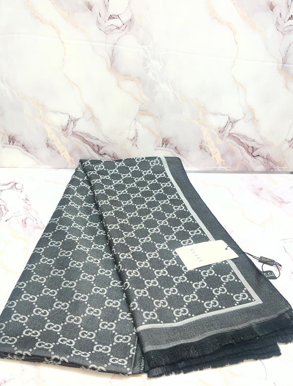 GUCCI PREMIUM QUALITY STOLE/SCARF WITH OG BOX