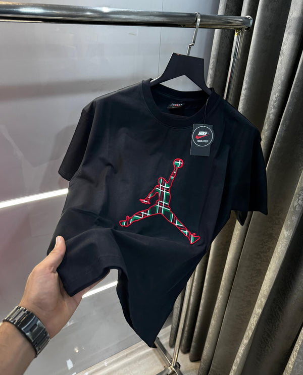 @!R J0RDan . Black Logo Print Imported T-Shirt