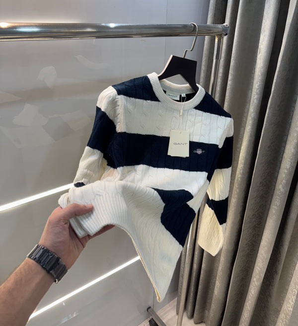 Gant Black Logo Work Imported Knitted Pull Over