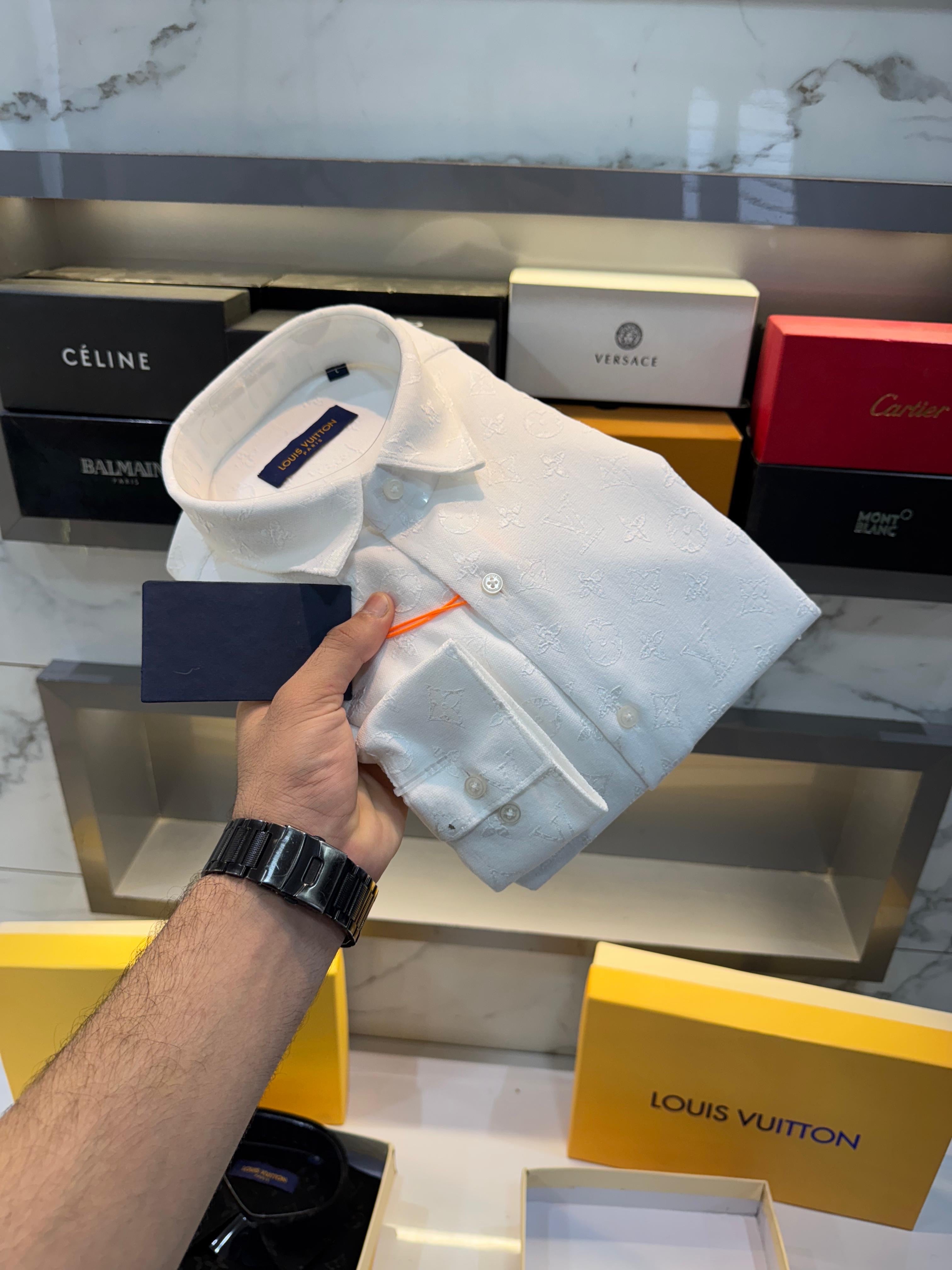 Louis  Vuitton Wahit MonogR..am! Lu...x..ury Shirt With Premium Box Packing And Carry Bag