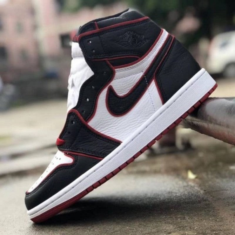 Nike Jordan Retro 1 BloodLine Leather Quality Surplus Semi UA