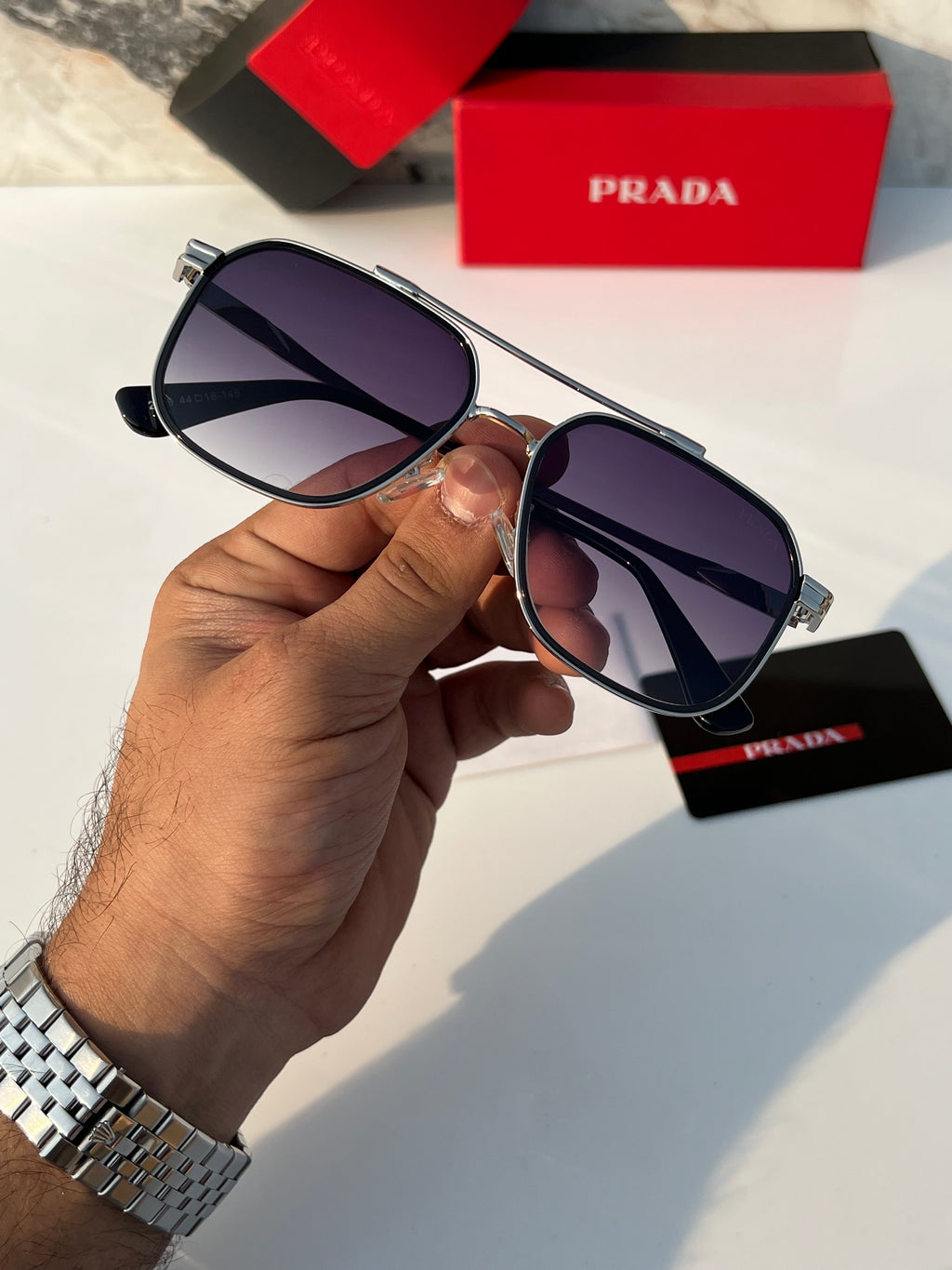 Pr_adA_2579_silver_black