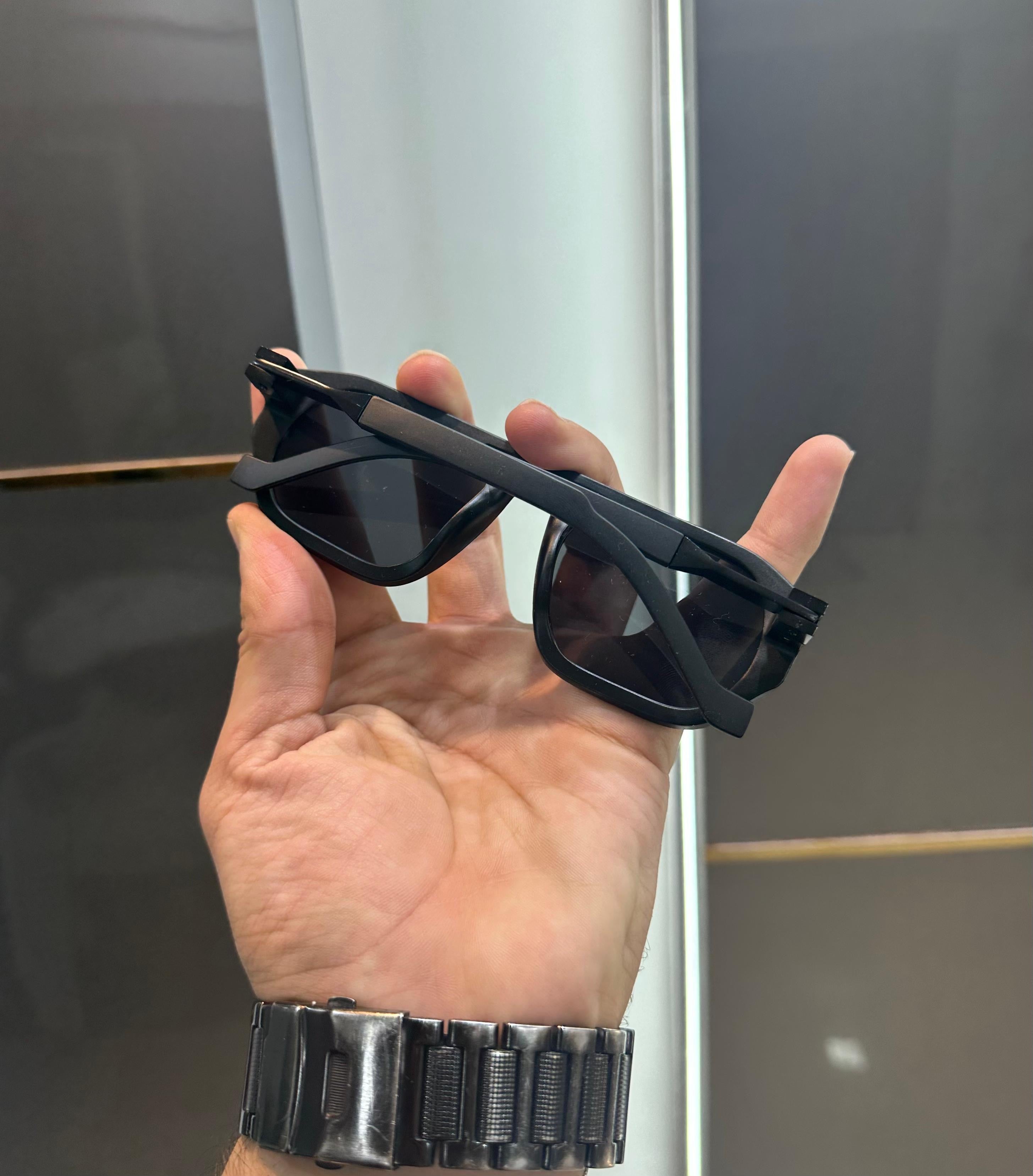 Marc Jacobs All Black Premium Shades 9026