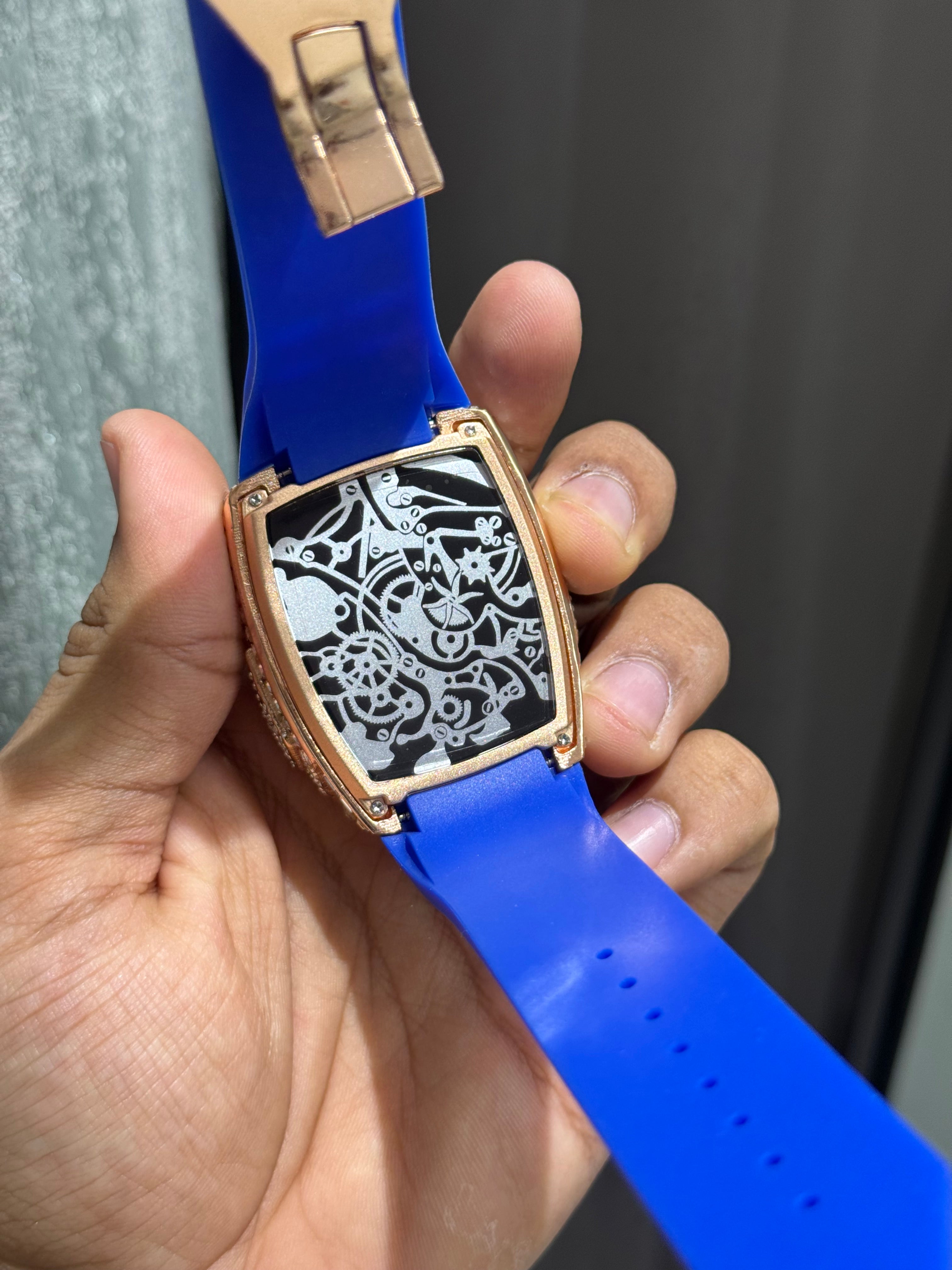 Jacob & Co. Bugatt i Copper Blue Diamond Tourbillon Premium Quartz Watch