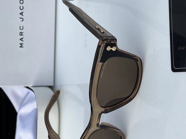 Marc_jacobs_1142_peach_brown