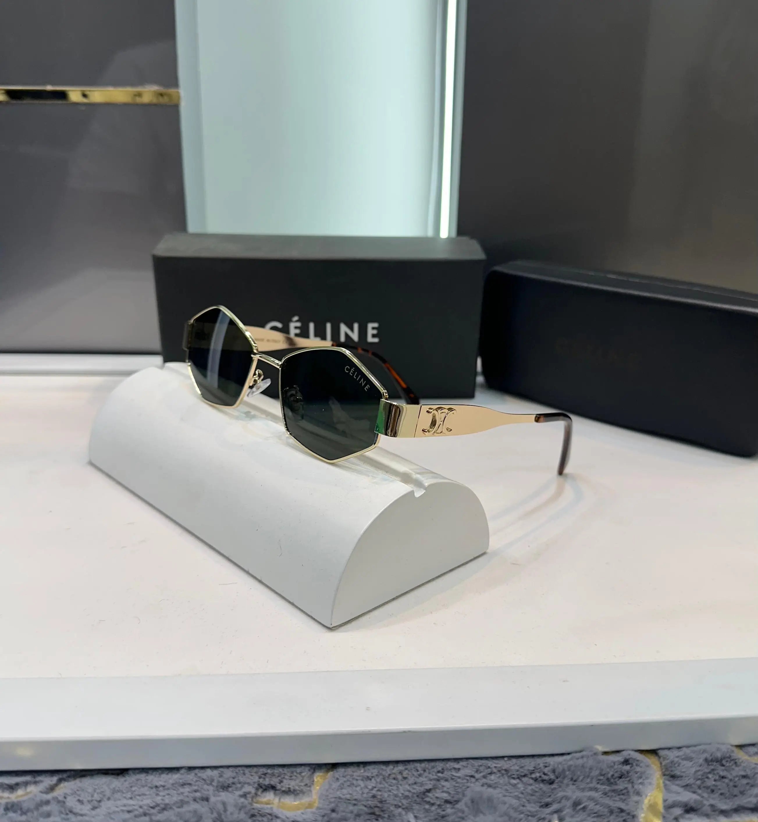 Celin e Gold Tiger Green Designer Premium Shade 598