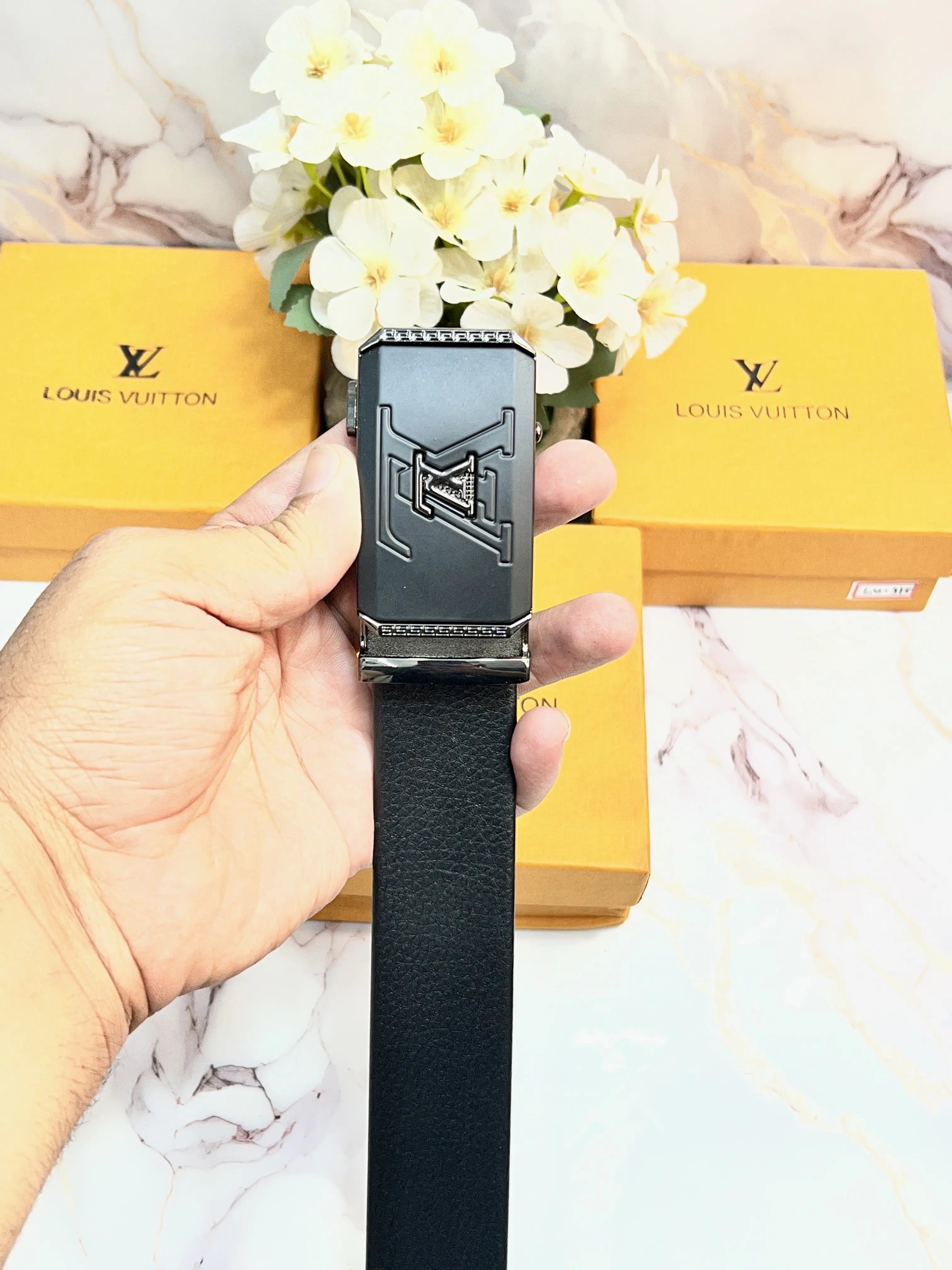 LV LouIS Vu!TToN PREMIUM QUALITY IMPORTED AUTOLOCK BELT WITH OG BOX LV-214
