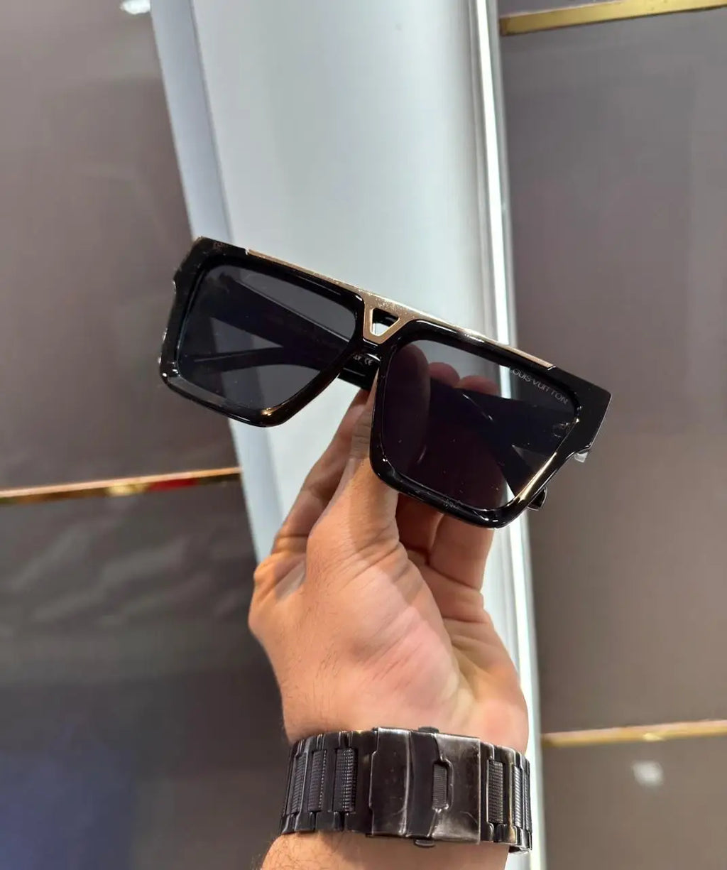 Louis  Vuitton Gold Black Premium Shades 8675