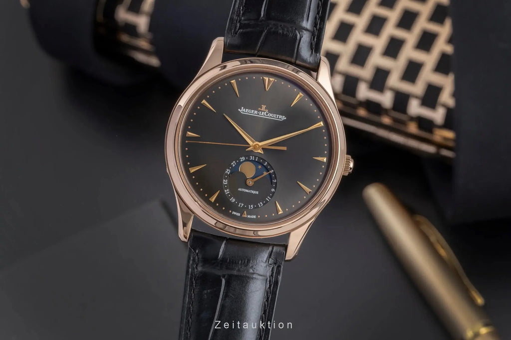 Jaeger-LeCoultreMaster Ultra Thin Moon