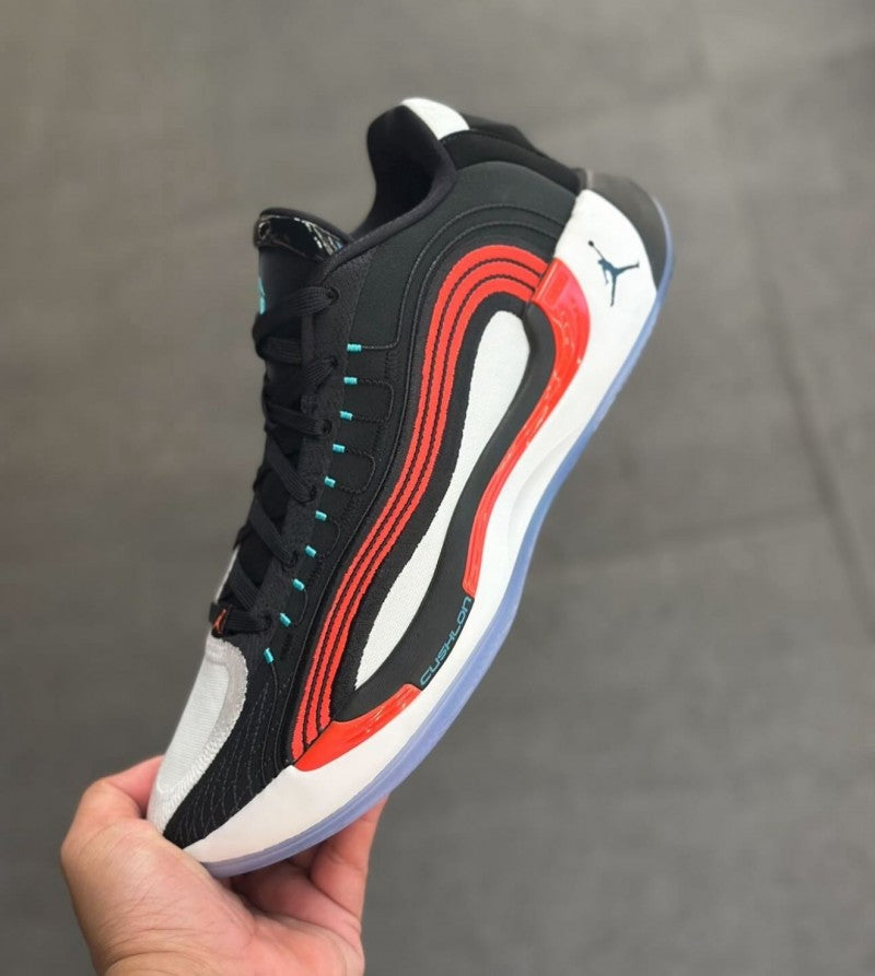 Nike Air jordan Luka 4 Bloodline