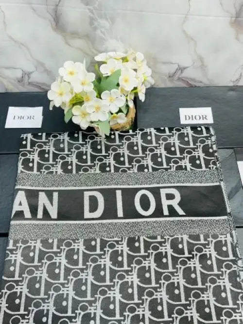 *DIOR MONOGRAM PRINT PREMIUM QUALITY STOLE/SCARF WITH OG BOX