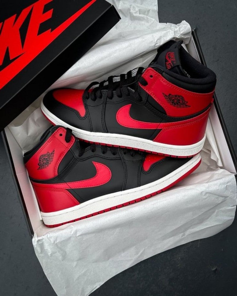 Jordan Retro 1 High Banned Bred toe Sneaker