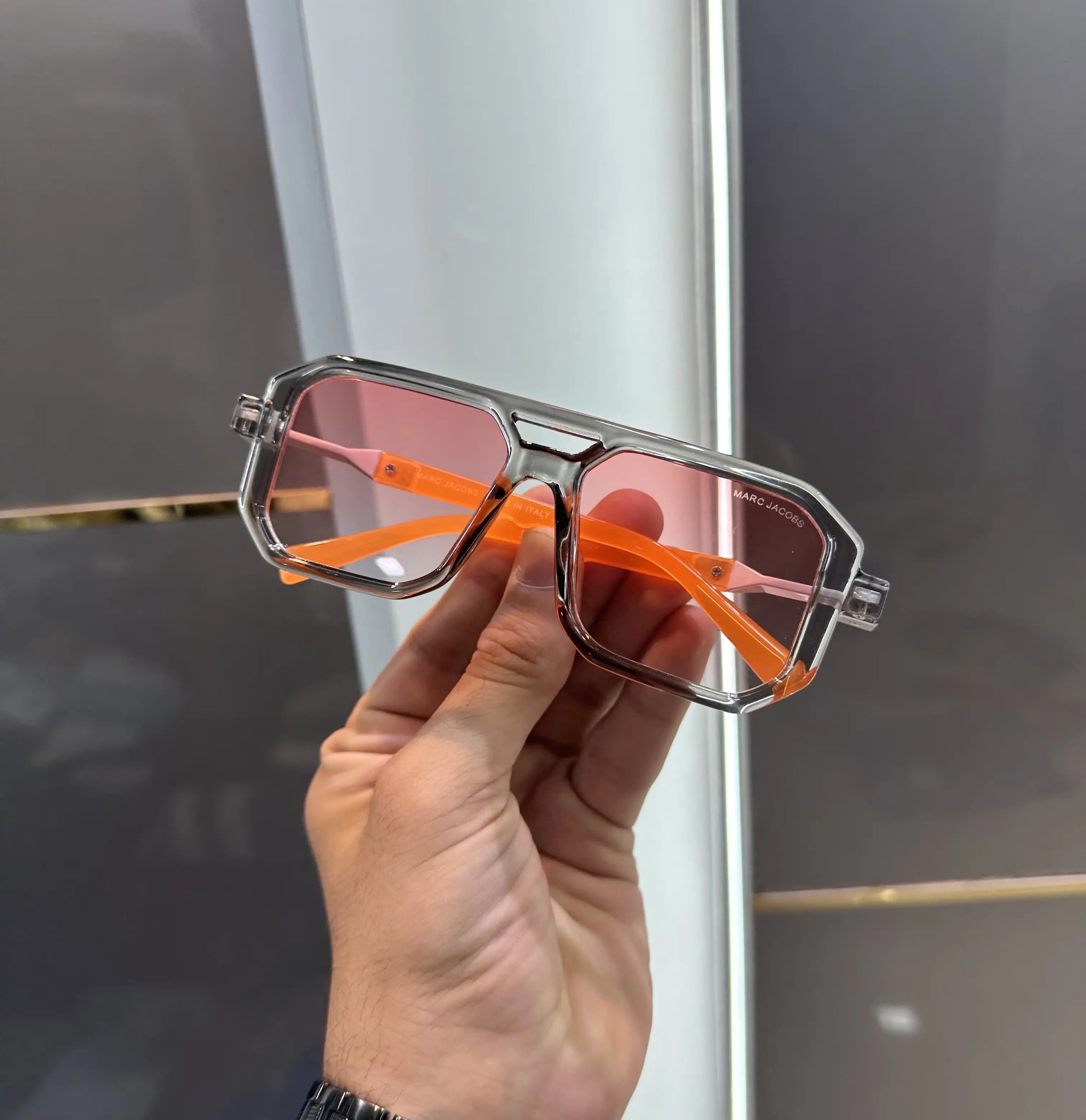 Marc Jacobs Peach Premium Shades 6125