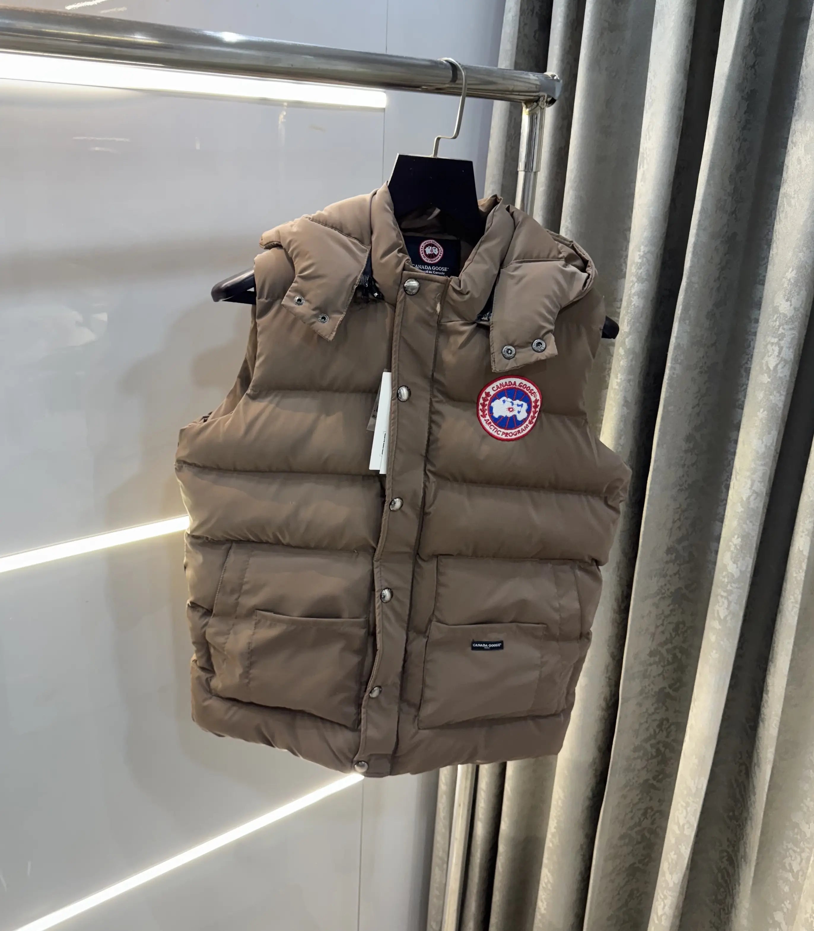 Canad a Goose Brown Imported Puffer Jacket