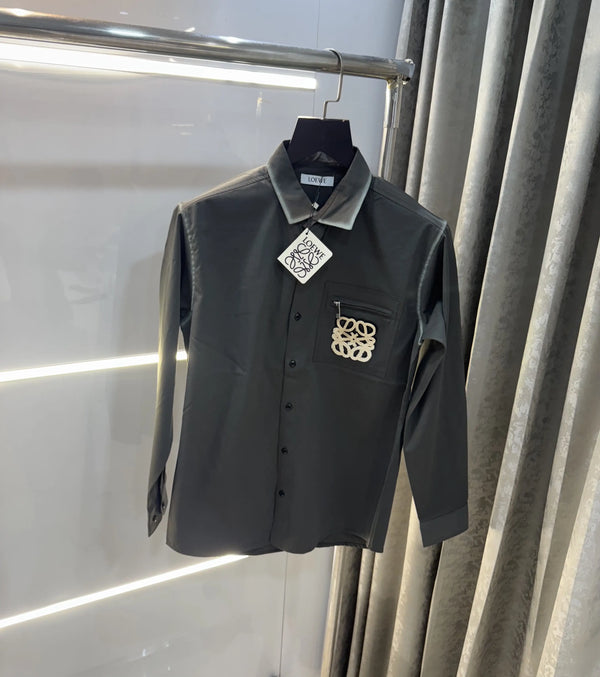 lo..3we! Olive Embroidery Logo Imported Shirt